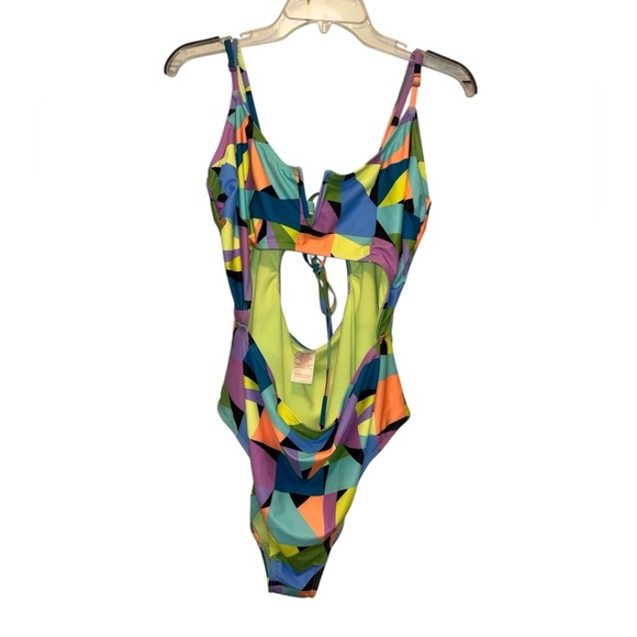 No Boundaries NWT Cheeky One Piece Swim - Picture 1 of 7